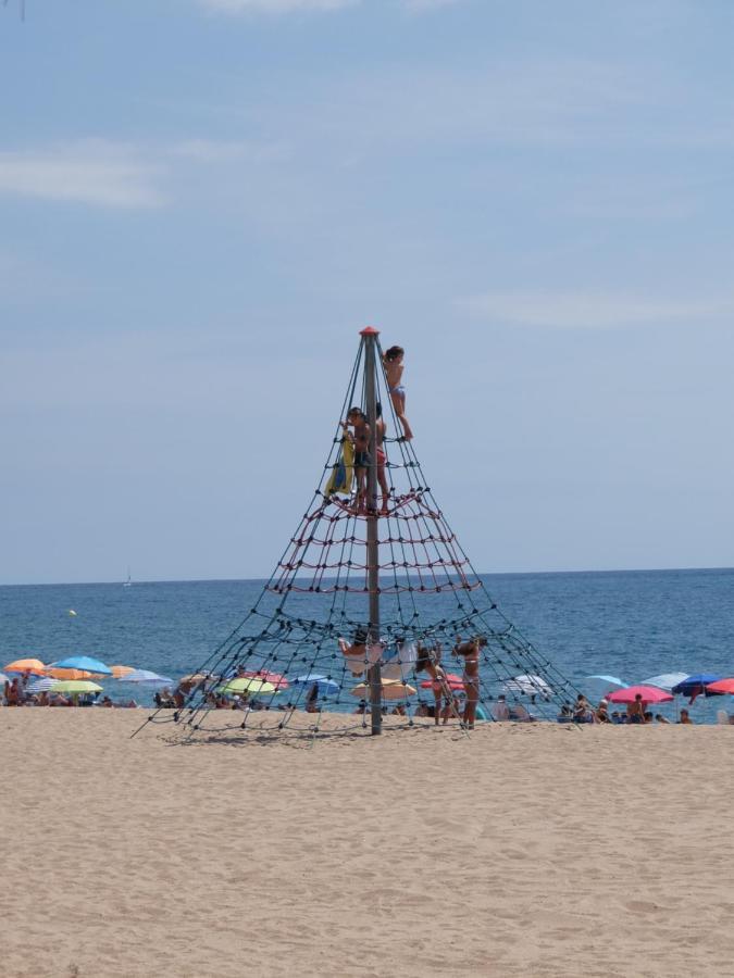 Asv Apartments Pineda de Mar Kültér fotó
